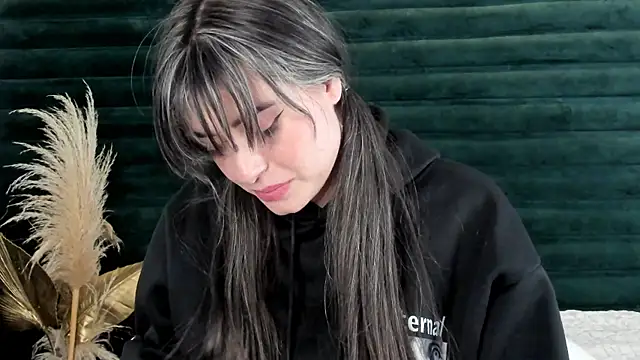 LiliCarterm's Live XXX Chat