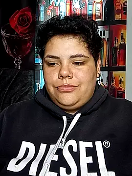 Pokazy przed kamerką – Hailey_Curvy