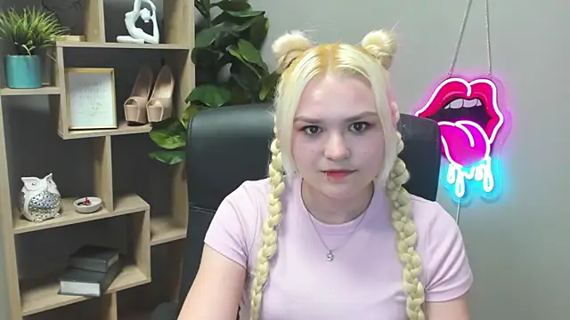 Онлайн чат XXX SweetLilyxo