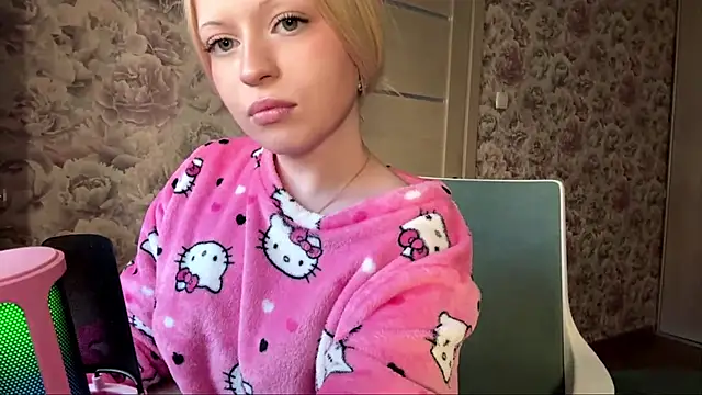 JeneeBIanks – Naživo XXX chat