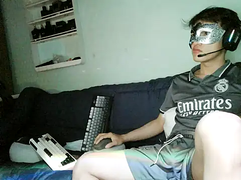 boyhigh1997 élő XXX-chatje