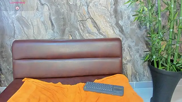 Oliver_Laurent_'s Live XXX Chat