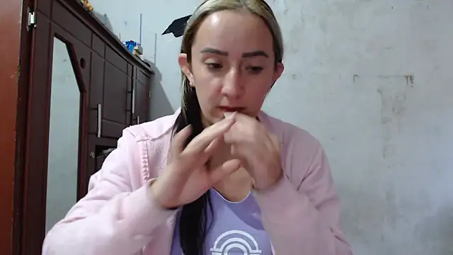 DeepAnal07's Live XXX Chat