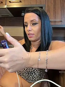 Hotmomcheckk_ 라이브 XXX 채팅