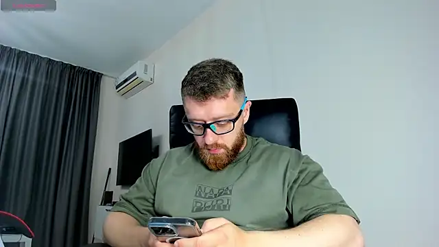 Živý XXX chat Findom_guy