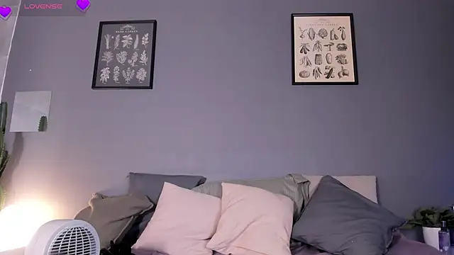 Charlotte_lovee_'s Live XXX Chat