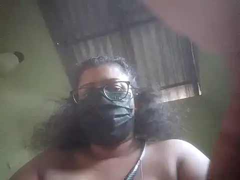 Živý XXX chat ShaniNsula2026