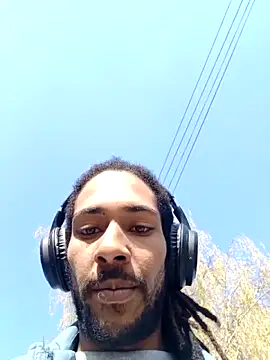 Mikaaa97 现场XXX聊天