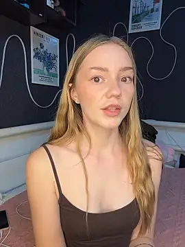 Онлайн чат XXX MilaMoone