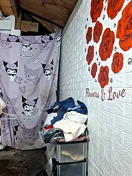 Adela-222 Live XXX Chat