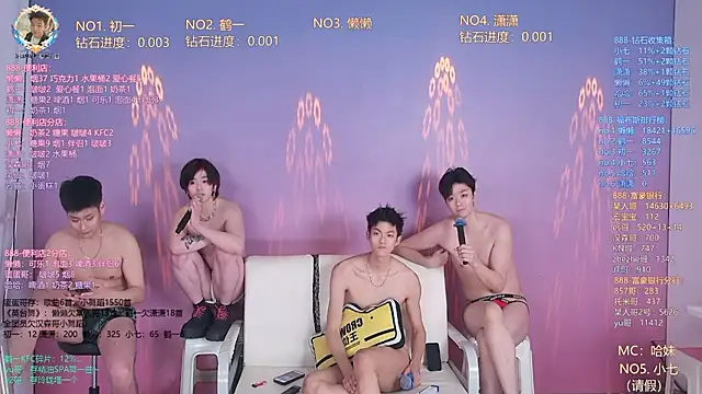 TNT-888 élő XXX-chatje