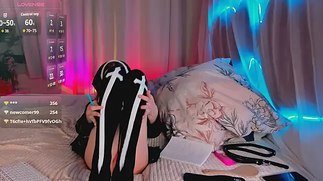 lada2k4 Live XXX Chat