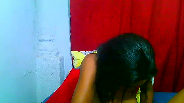 Chatroom XXX en direct de freaky_naughty