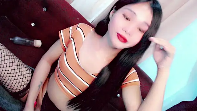 Amomentoflust99 Show Webcam