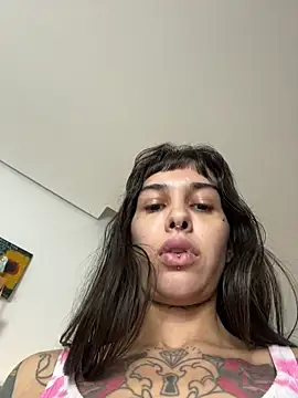 Nikatsu: απευθείας συνομιλία ΧΧΧ