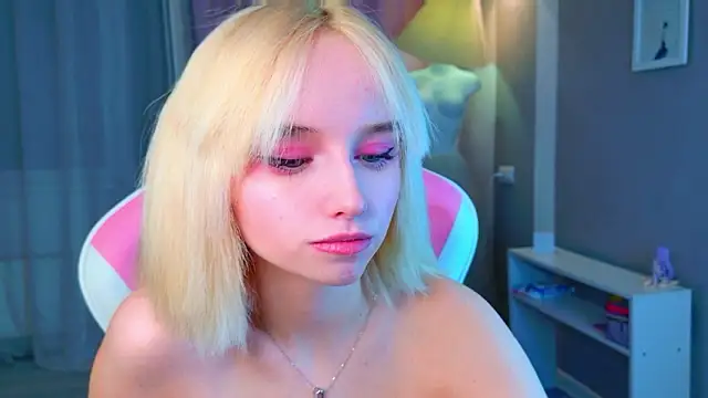 popjenny's Live XXX Chat