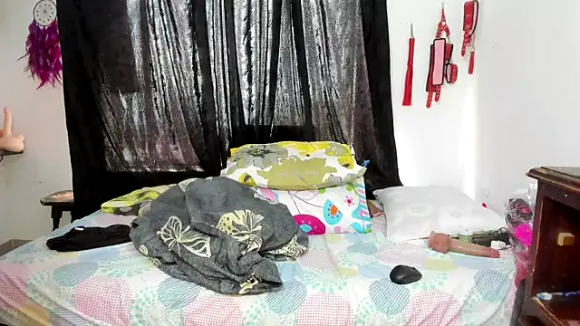 Czat XXX na żywo – QUEEN_MANDY_BBW