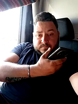 Show modela BigAlan95 na web-kameri