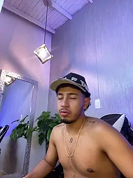 Chat XXX en directo de Brand_Collins