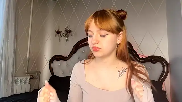 KatheyMichelfelder's Live XXX Chat