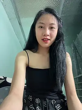 lauma-love Live XXX Chat