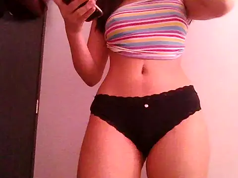 eemilyy22: вебкам-шоу