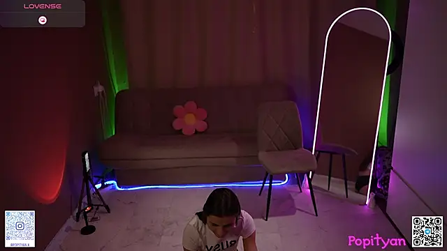 popityan1 Adlı Modelin Canlı XXX Sohbeti