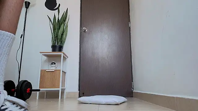 Saturno_v: απευθείας συνομιλία ΧΧΧ