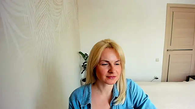 Alicee_Gracee: απευθείας συνομιλία ΧΧΧ