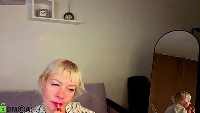 Ann_Annise: απευθείας συνομιλία ΧΧΧ