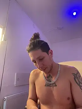 Chat XXX en directo de TitanNoir