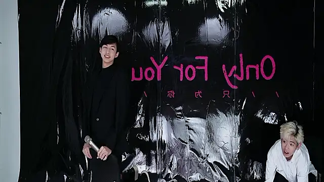 Pokazy przed kamerką – sweetboys666