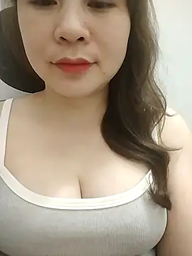 Cogai-nhutnhat Adlı Modelin Canlı XXX Sohbeti