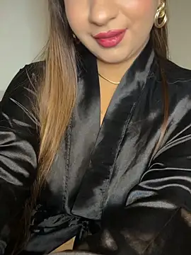 Zeynep-Lahsen's Live XXX Chat