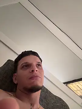 Show modela ArturoDelgado1 na web-kameri