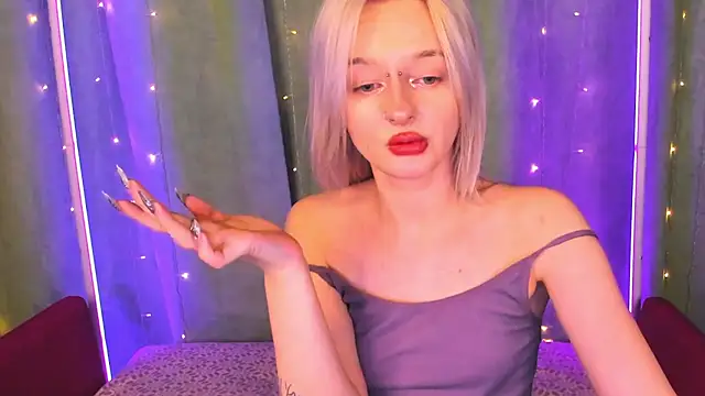 AlessaKiss Chat XXX in diretta