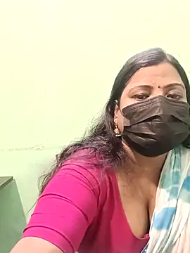 Tamil-Butterflyのウェブカメラショー