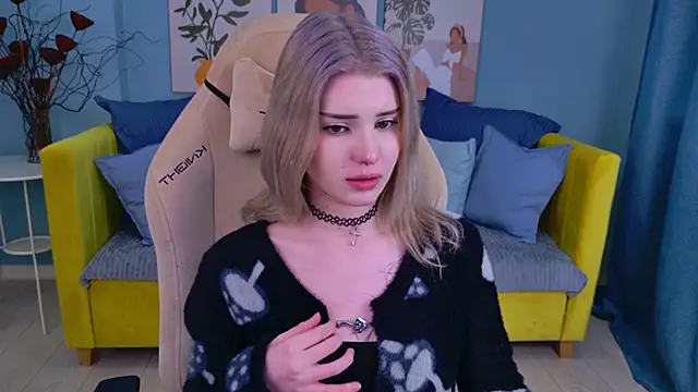 ScarletBlackwood Adlı Modelin Web Kamerası Şovu