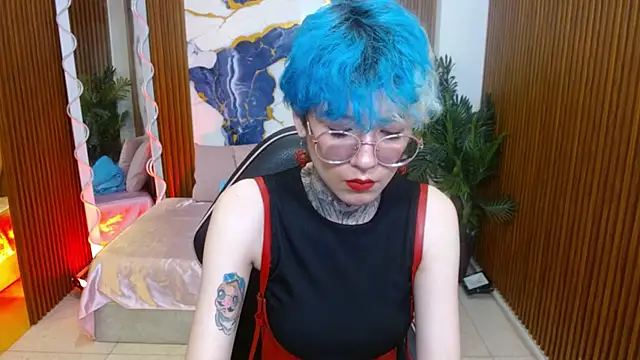 Lyra_tay Chat XXX in diretta