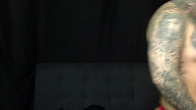 Вебкам-шоу devilWithTats