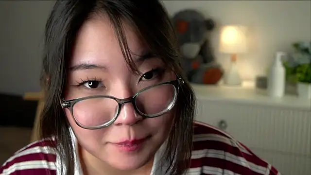 NelleMihalko's Live XXX Chat