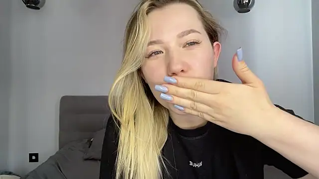 alyrasun Chat XXX in diretta