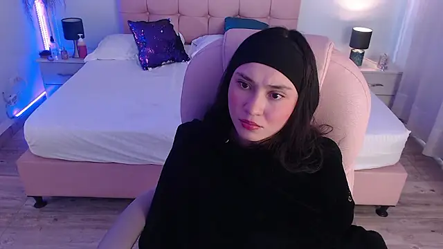 EILIIN07's Live XXX Chat