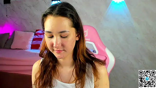 Ammy_Banny Chat XXX in diretta