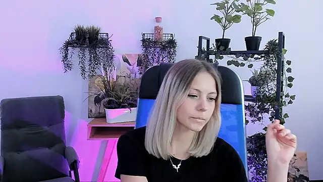 BlossomVibe's Live XXX Chat