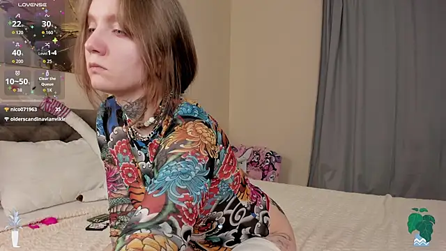 Mary_Xextra élő XXX-chatje