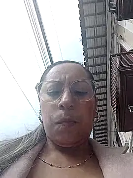 Katalina_S3xy: διαδικτυακό σόου στην κάμερα