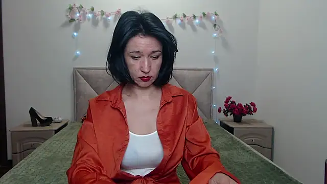 CameronEnnsのライブXXXチャット