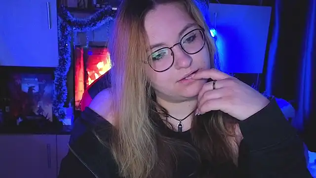 ZayaRush's Live XXX Chat