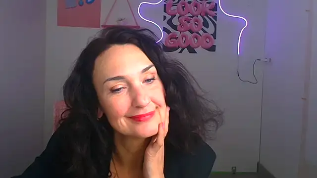 Rosie_RoseeのライブXXXチャット